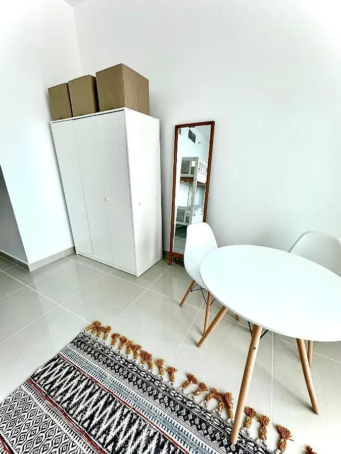 Marina Hostel Dubai